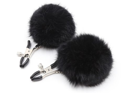 pinzas-con-pompones-para-pezones 1